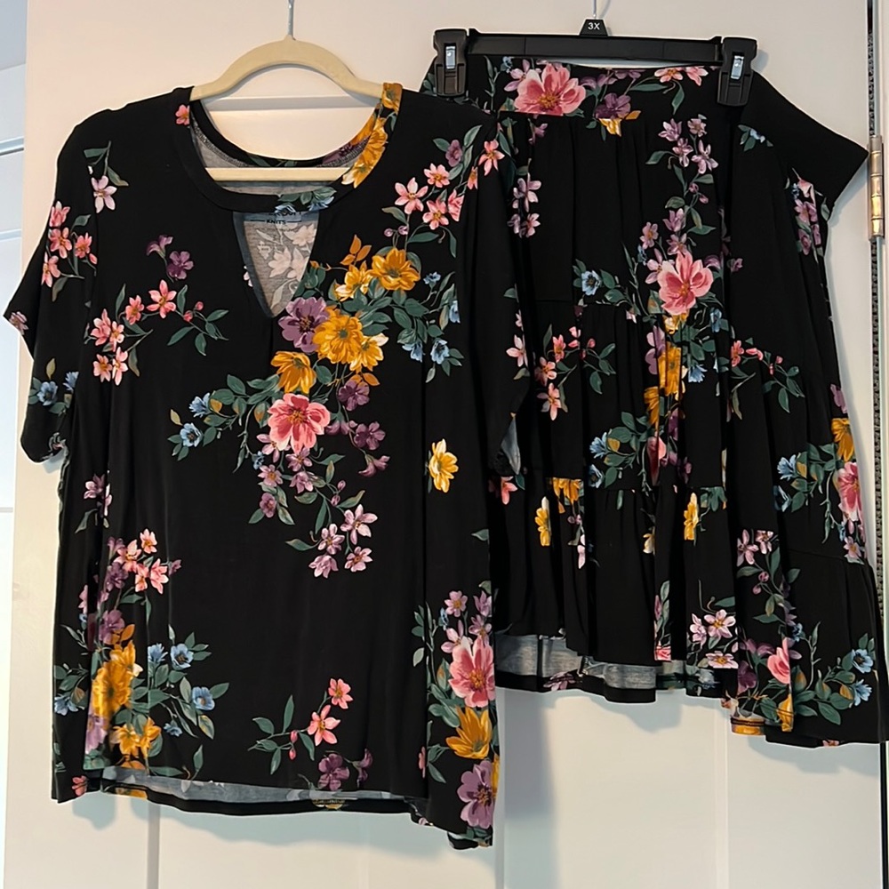 Torrid matching top & skirt set